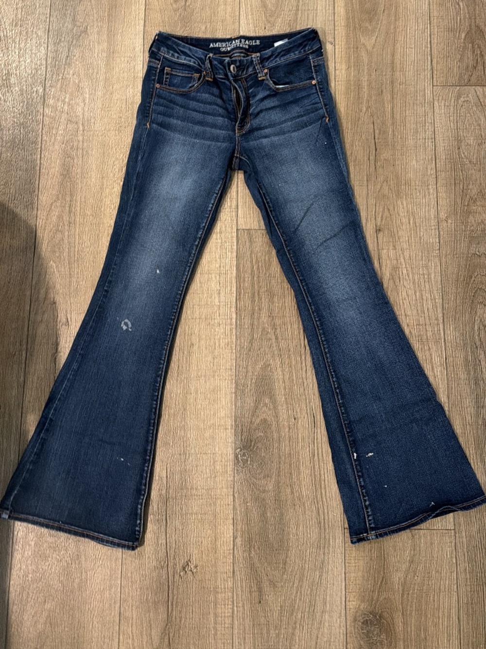 American eagle flares